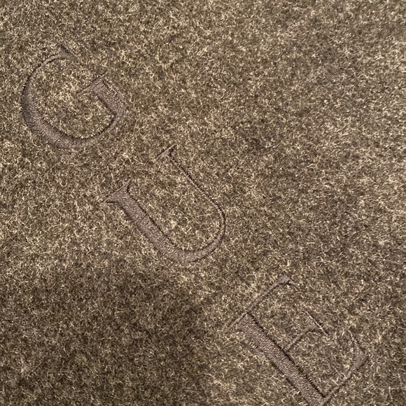 Vintage authentic Guess leather coat. - Picture 9 of 16